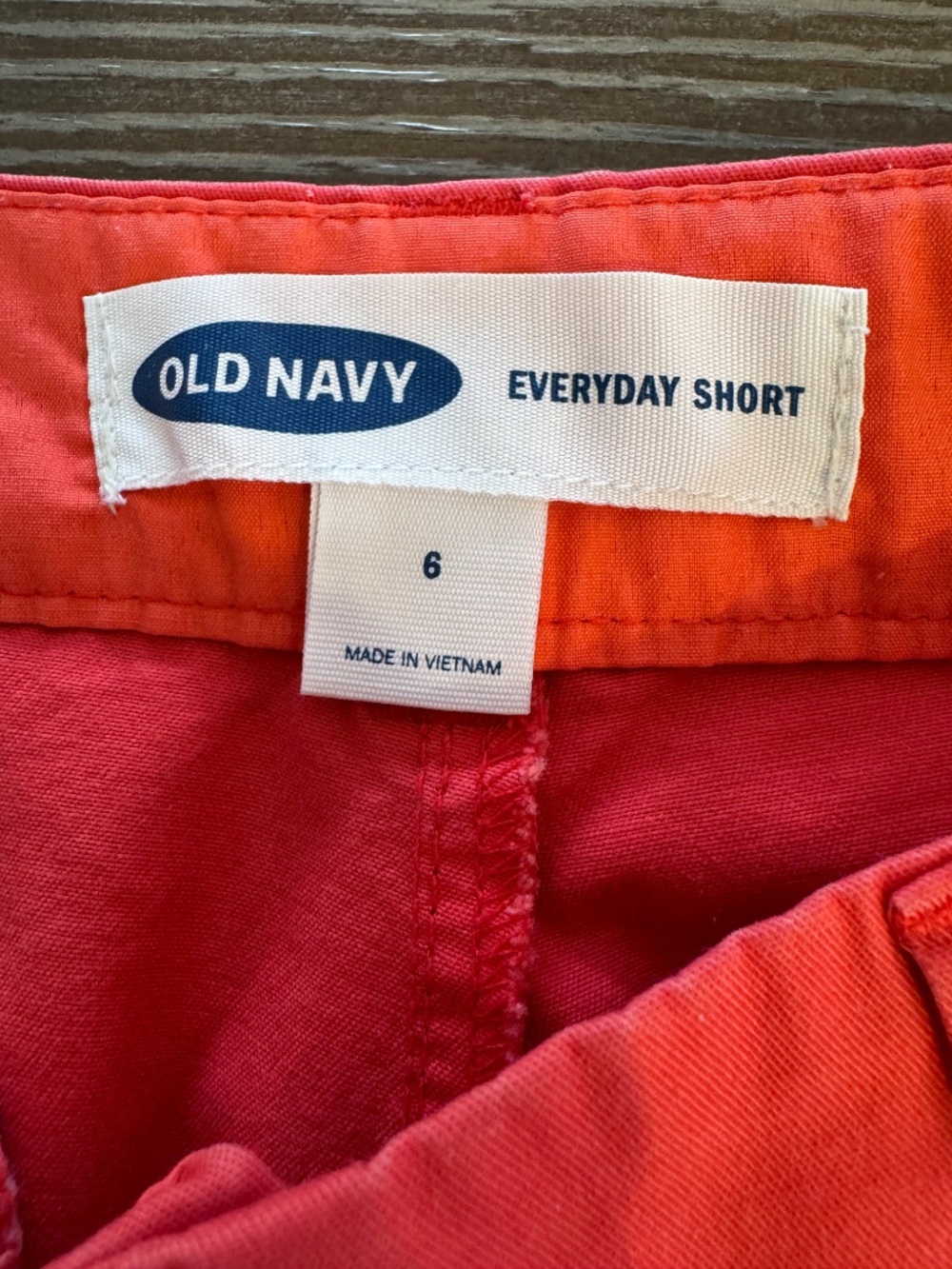 Old Navy Everyday Shorts Size 6 Coral Orange Stretch Chino Mid Rise - Picture 4 of 8